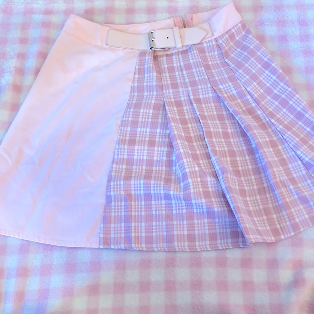 Pleated Skirt!! 🌸🎀